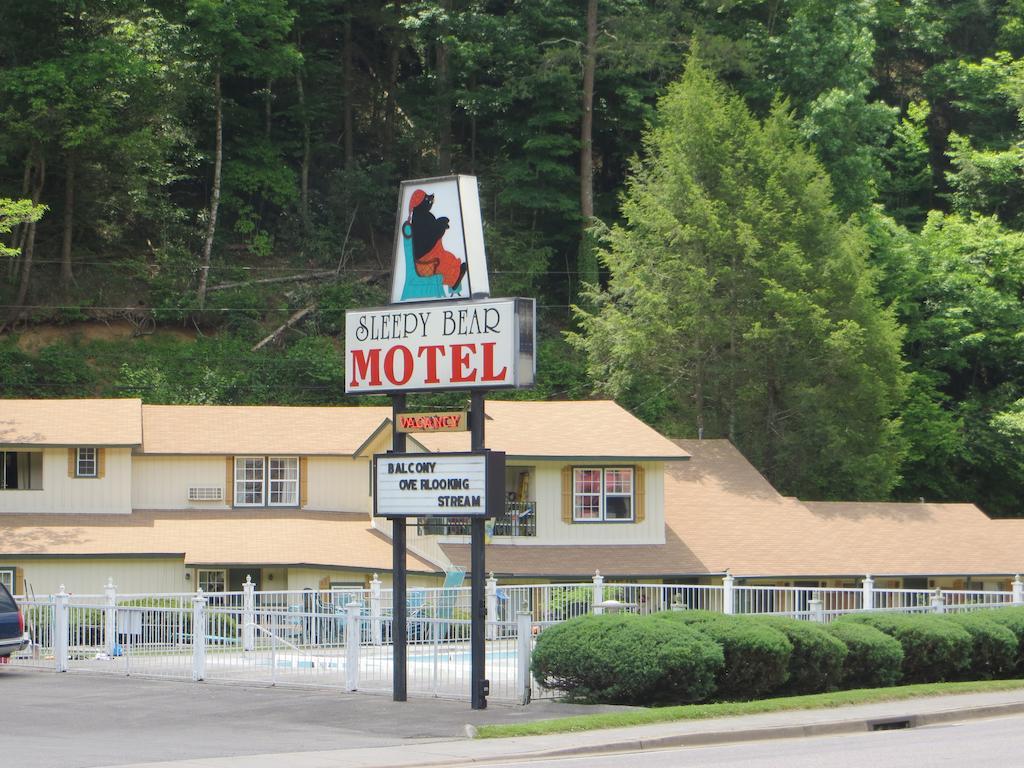 Sleepy Bear Motel แกตลิงเบิร์ก ภายนอก รูปภาพ